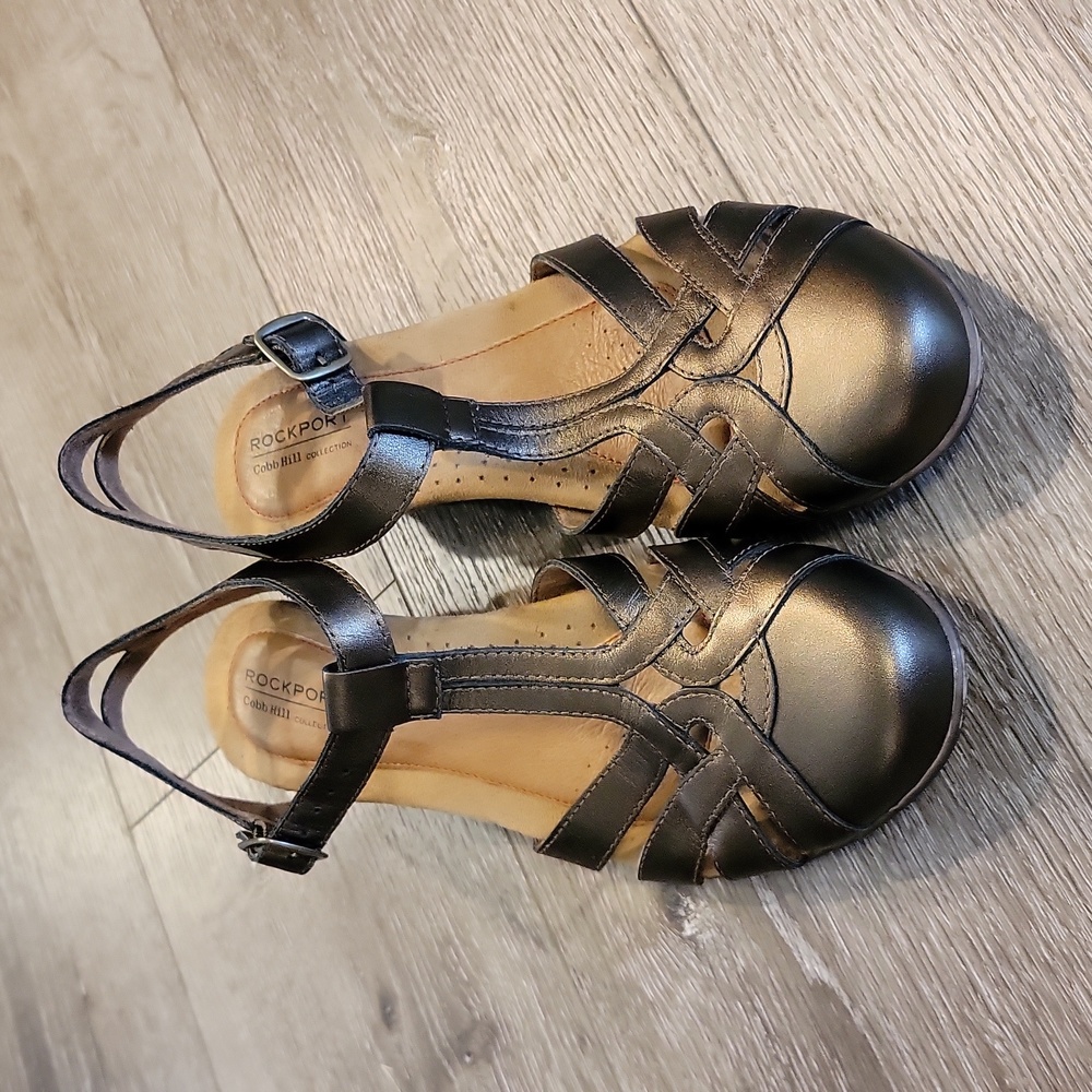 Like New, Rockport Cobb Hill Collection Dress Shoes, Size 9.5, Bronze Color